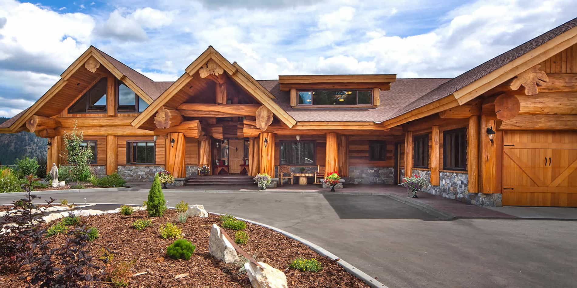 Handcrafted Log Home by Pioneer Log Homes
